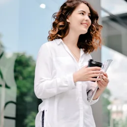 Ana Silva - Criadora de conteúdo no Instagram